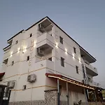 酒店 Apostoli